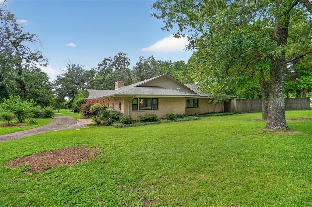 1911 Harrison Avenue Property Photo 31