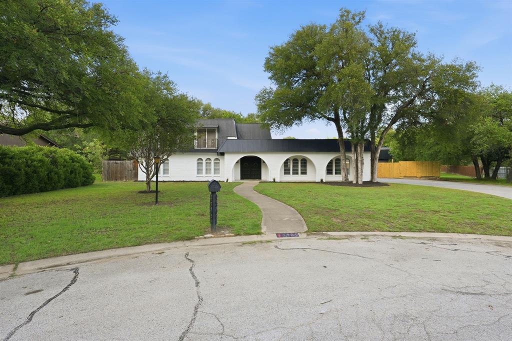 8700 Eagleview Court Property Photo 1