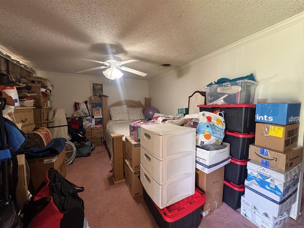302 N O'tyson Property Photo 14
