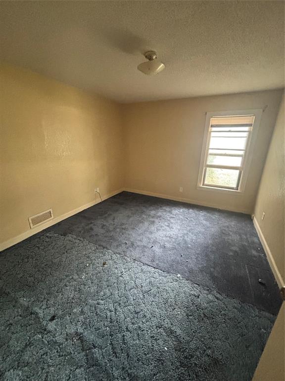 3609 Erie Street Property Photo 8