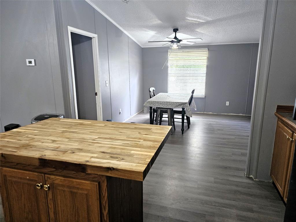 12910 Springhaven Drive Property Photo 10