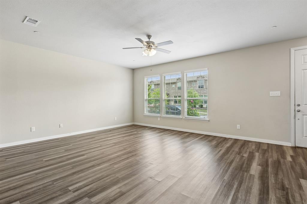 3121 Solana Circle Property Photo 8