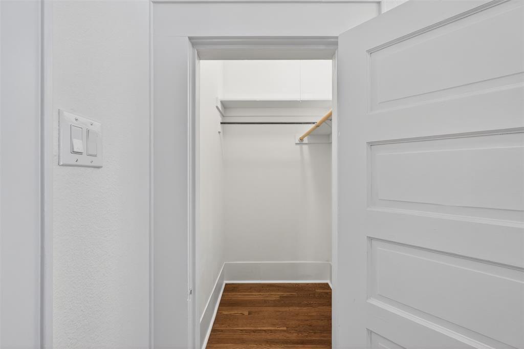 106 Washington Place Property Photo 33