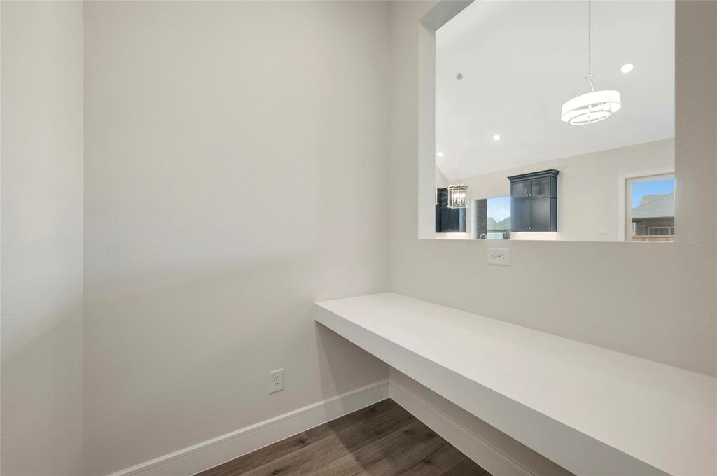 5639 Scotsman Trail Property Photo 32