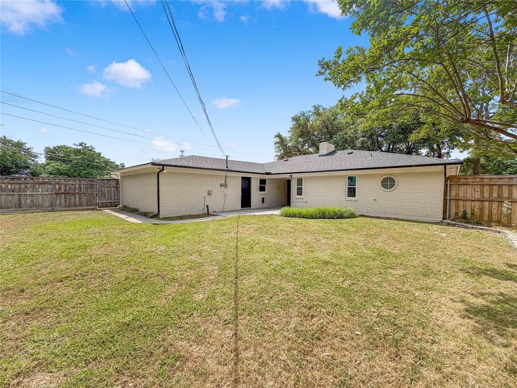 100 W Pleasantview Drive Property Photo 5