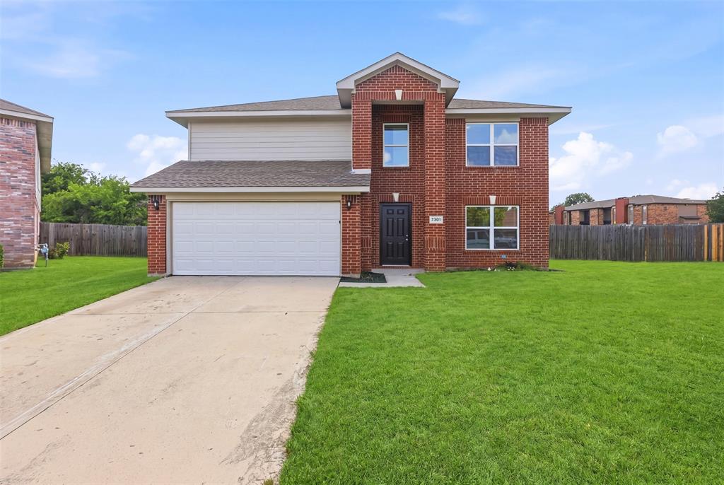 7301 Moon Ridge Court Property Photo 1