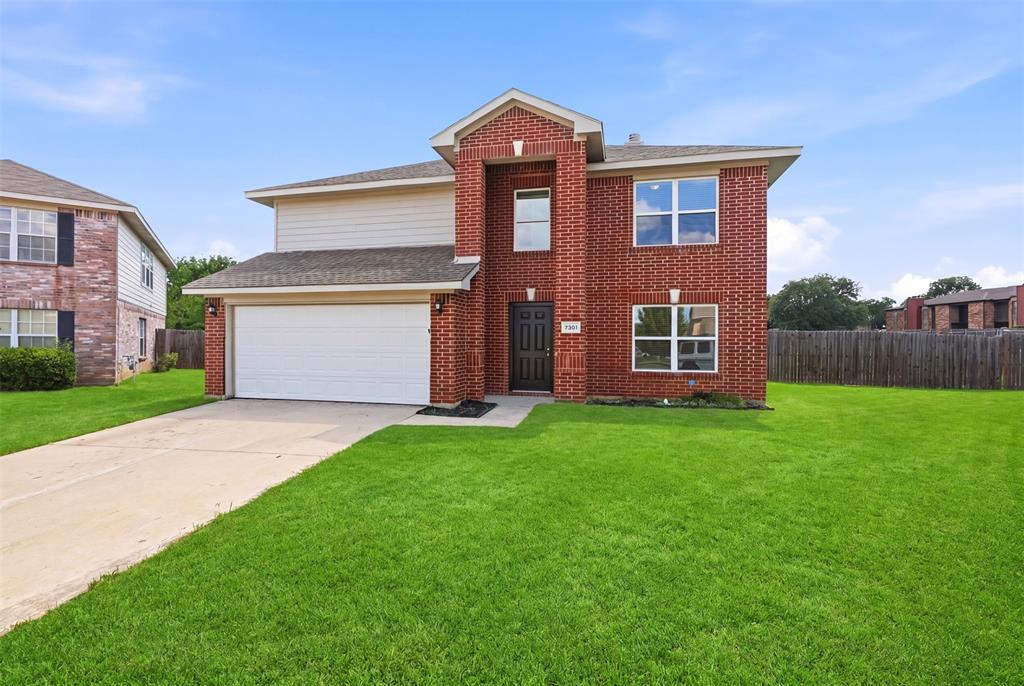 7301 Moon Ridge Court Property Photo 2
