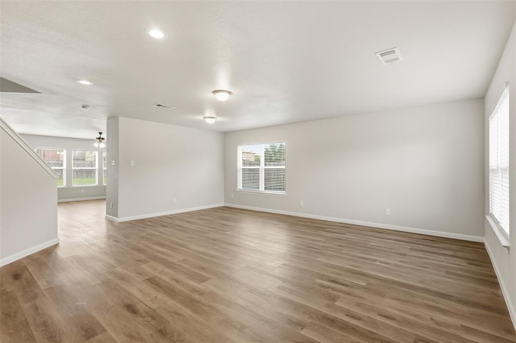 7301 Moon Ridge Court Property Photo 10