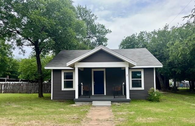 425 Gregg Street Property Photo 1