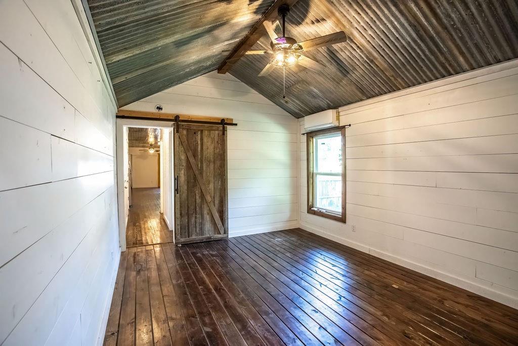 425 Gregg Street Property Photo 15