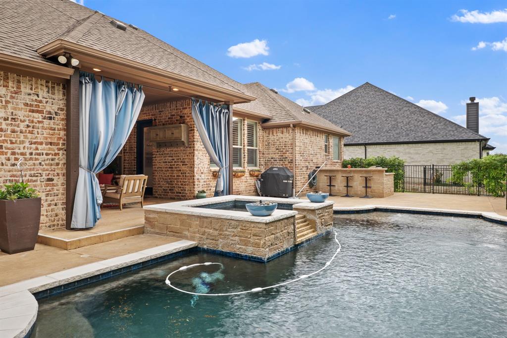 12540 Indian Creek Drive Property Photo 1