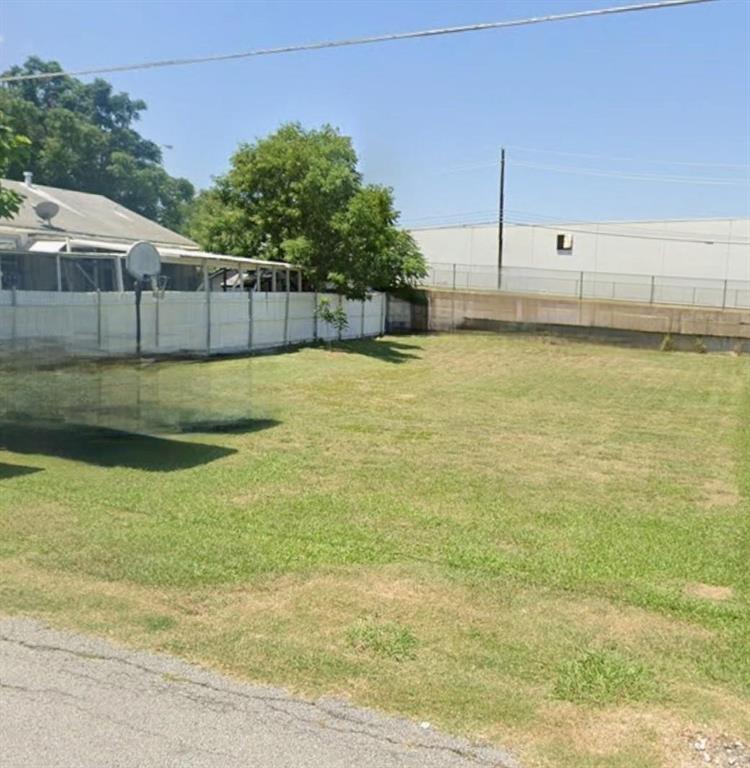 2007 Ivanhoe Lane Property Photo 1