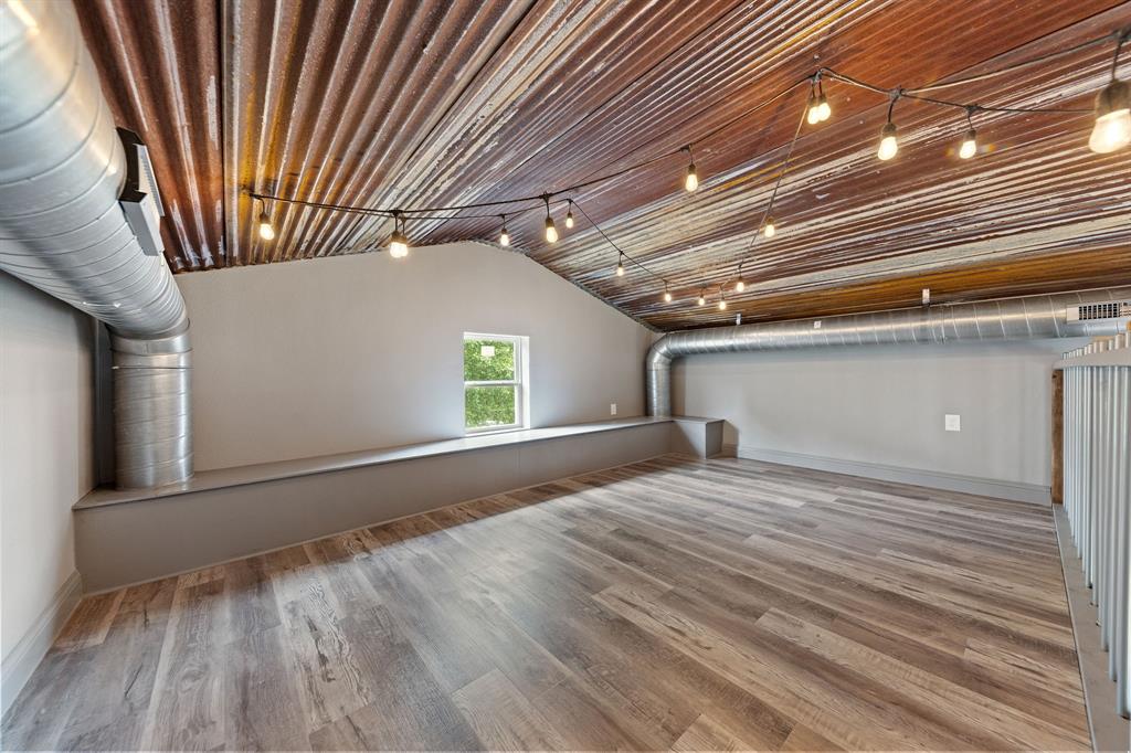 10160 Lynn Lane Property Photo 20