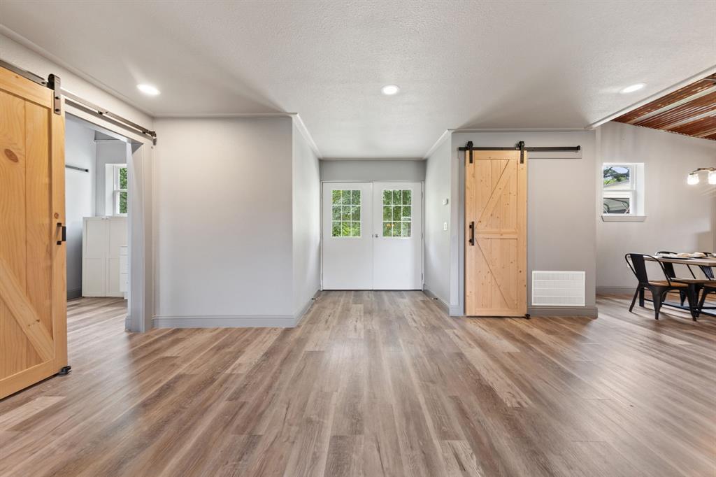 10160 Lynn Lane Property Photo 21