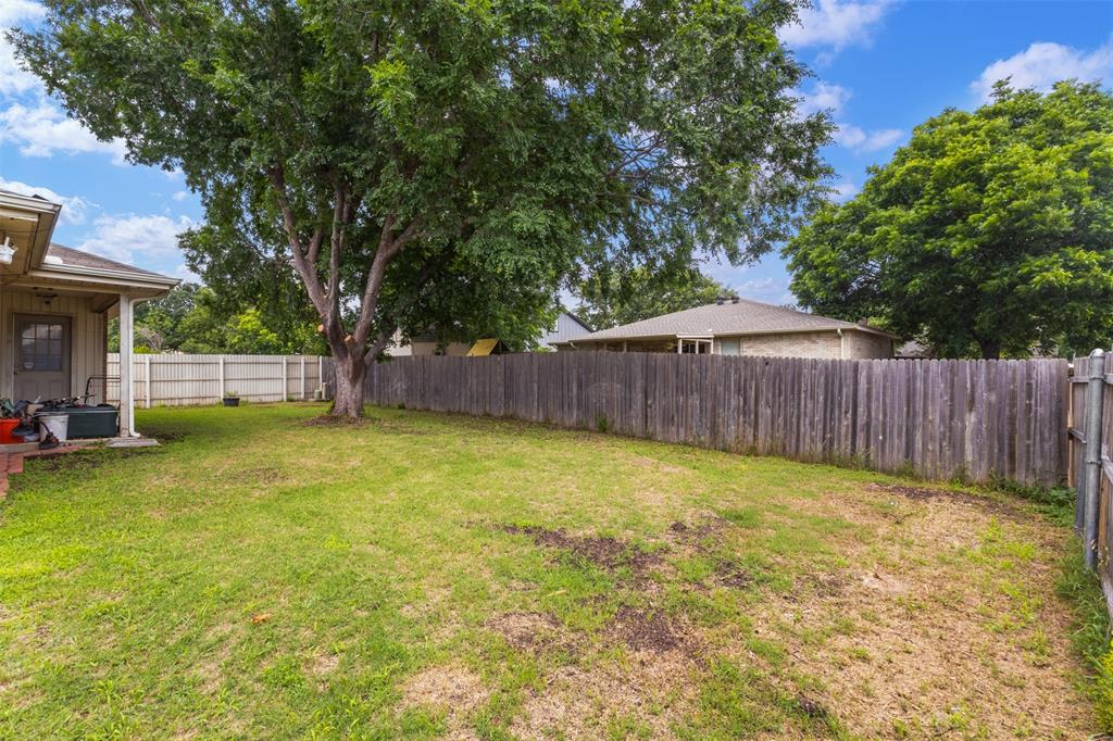 300 Comiskey Court Property Photo 23
