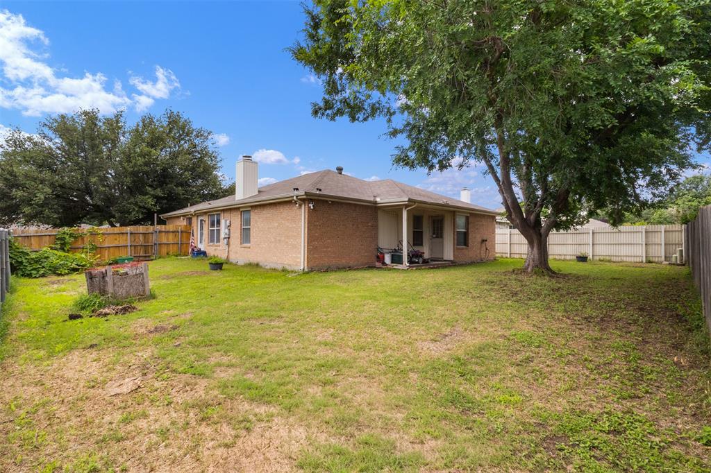 300 Comiskey Court Property Photo 24