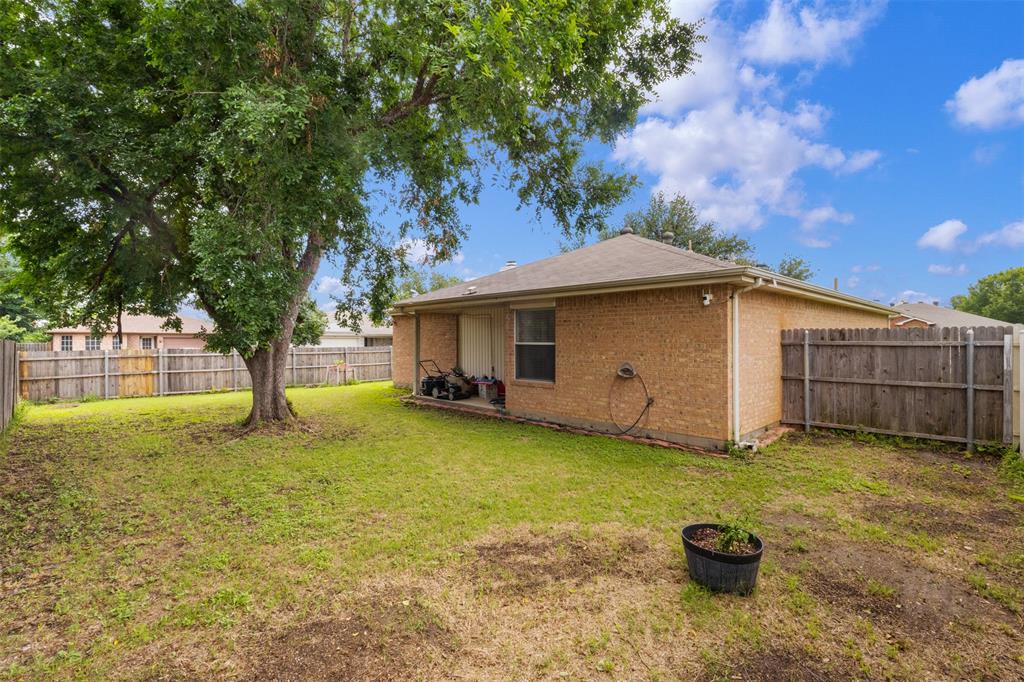 300 Comiskey Court Property Photo 25