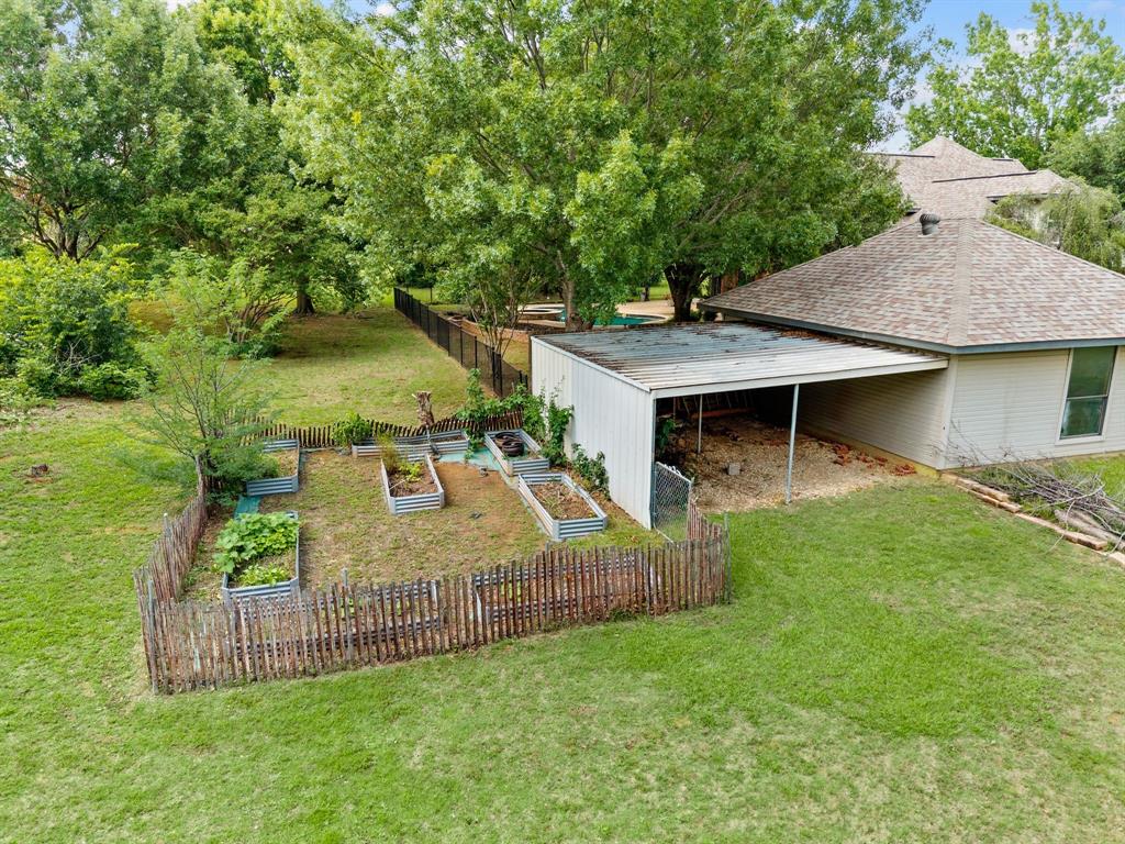 5851 Windridge Lane Property Photo 36