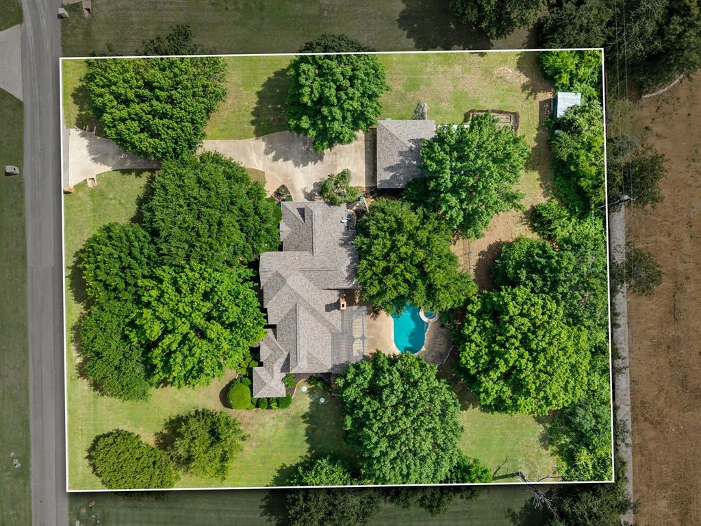 5851 Windridge Lane Property Photo 39
