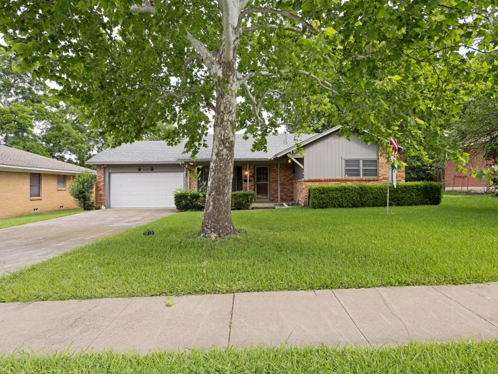 1419 Hillcrest Drive Property Photo 1