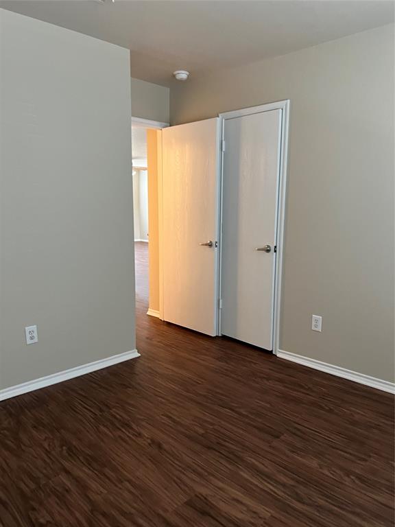 10921 Colonial Heights Lane Property Photo 10