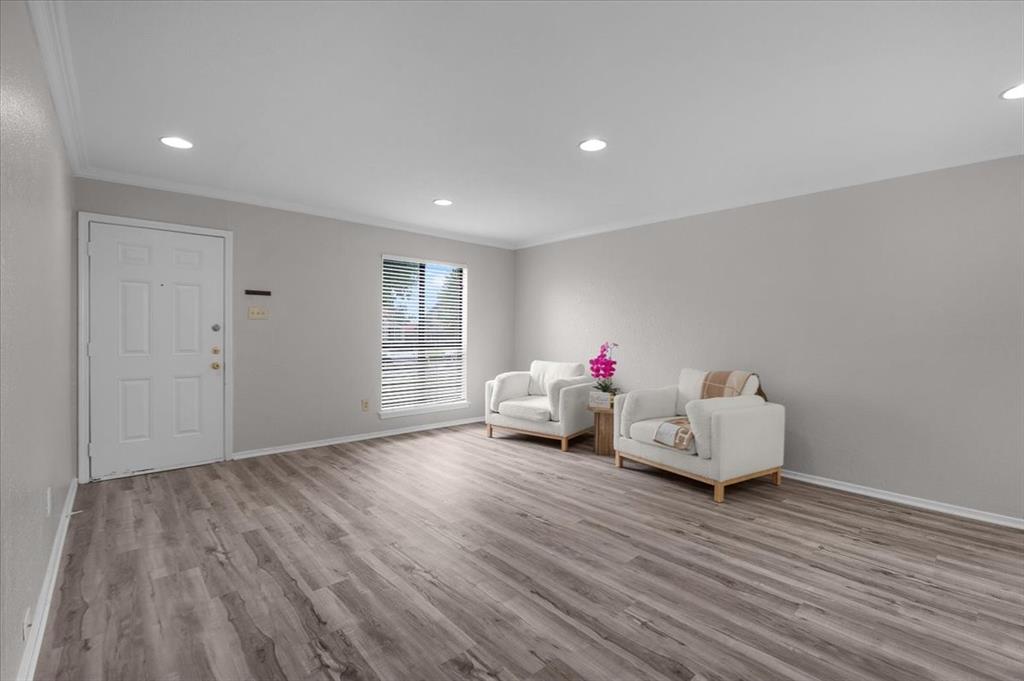 3120 Mayfair Drive Property Photo 11