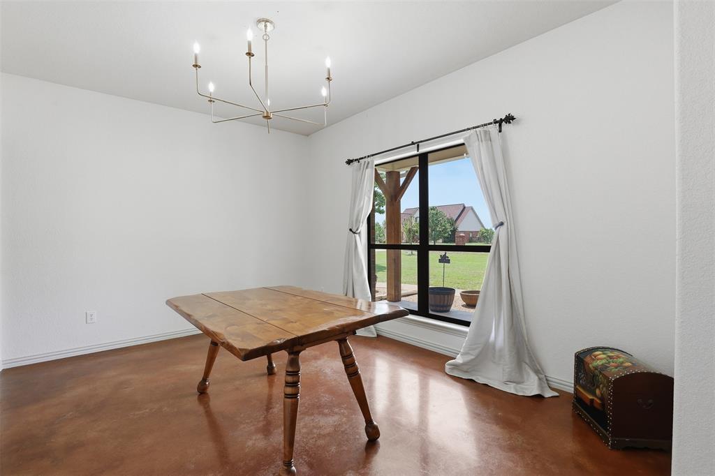 2421 Pecan Springs Road Property Photo 11
