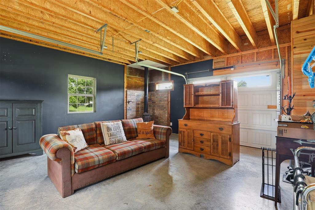 2421 Pecan Springs Road Property Photo 34