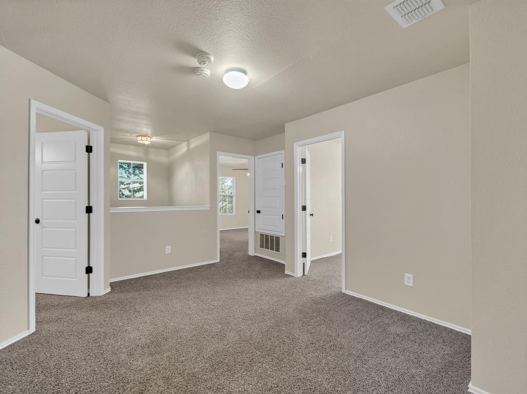 2917 Mayfair Lane Property Photo 19