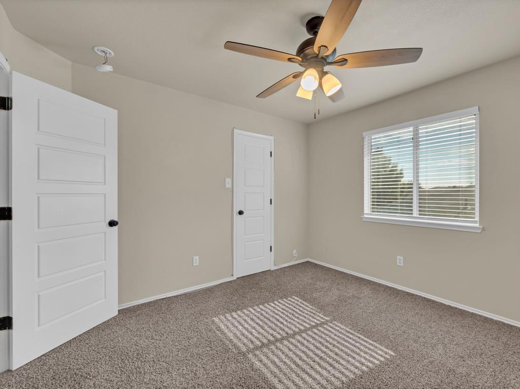 2917 Mayfair Lane Property Photo 32