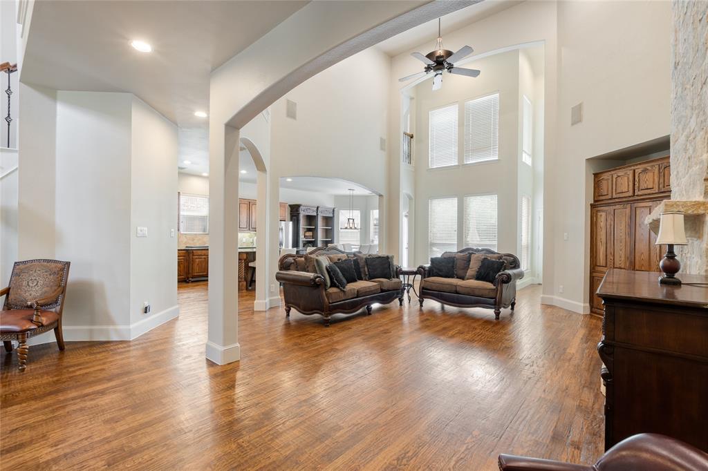 2035 Burnside Drive Property Photo 7