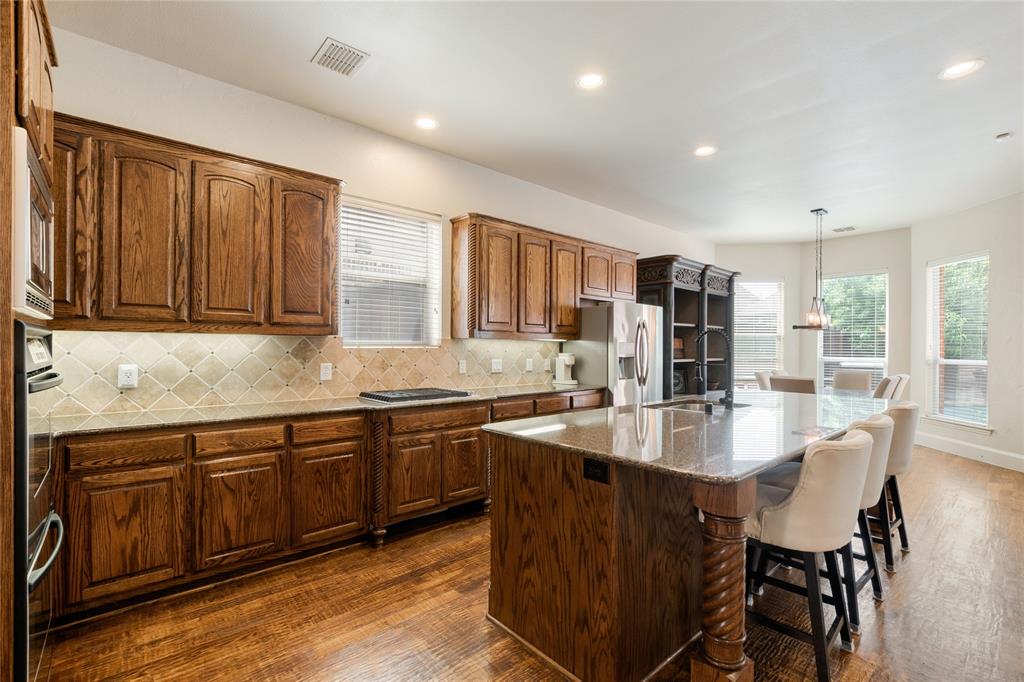 2035 Burnside Drive Property Photo 10