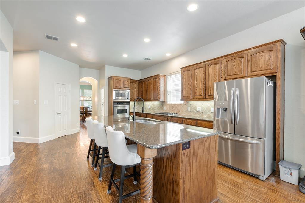 2035 Burnside Drive Property Photo 11