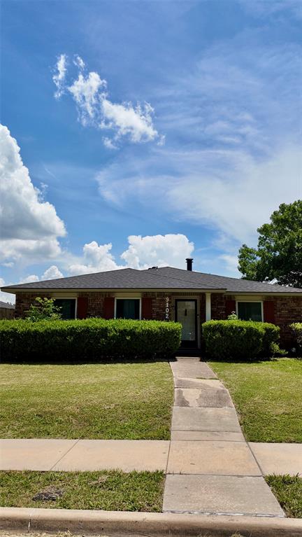 9102 Willowbrook Drive Property Photo 1