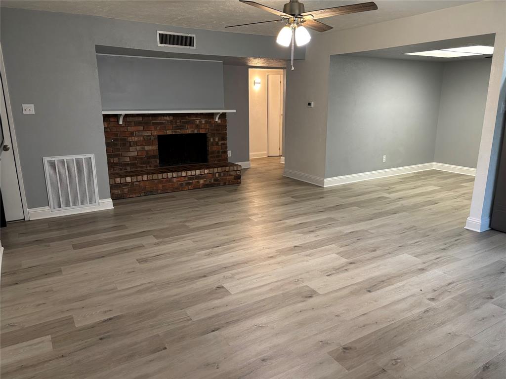 9102 Willowbrook Drive Property Photo 3
