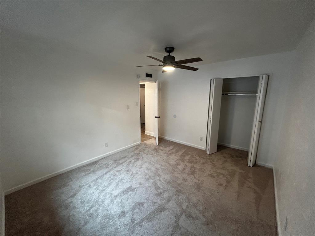 9102 Willowbrook Drive Property Photo 8