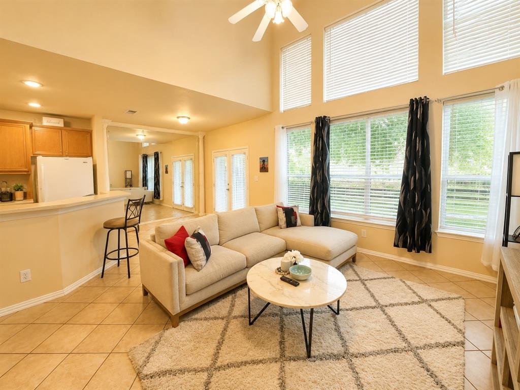 9929 Dryden Lane Property Photo 3