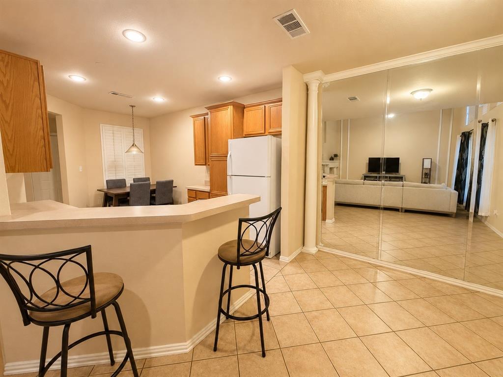 9929 Dryden Lane Property Photo 6