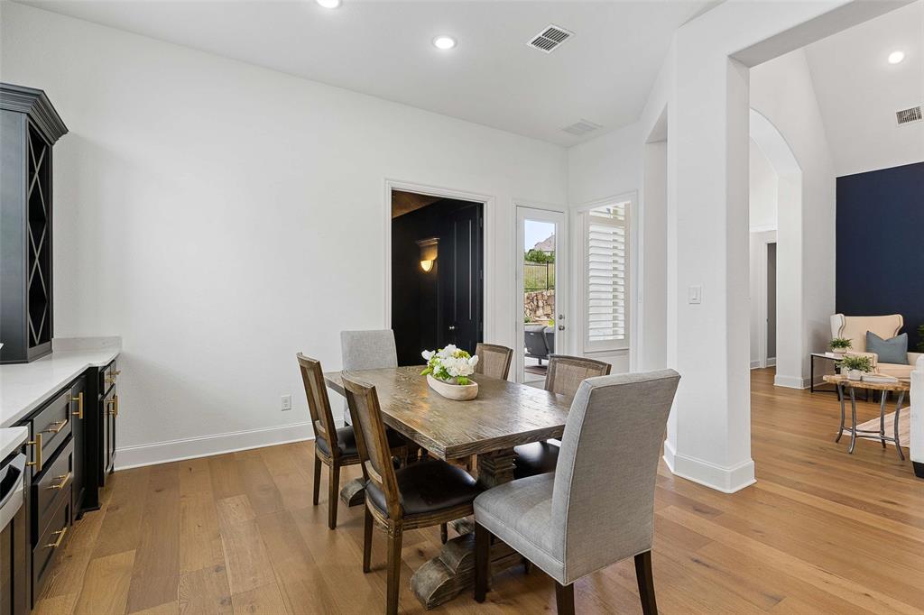 3500 Newport Drive Property Photo 14