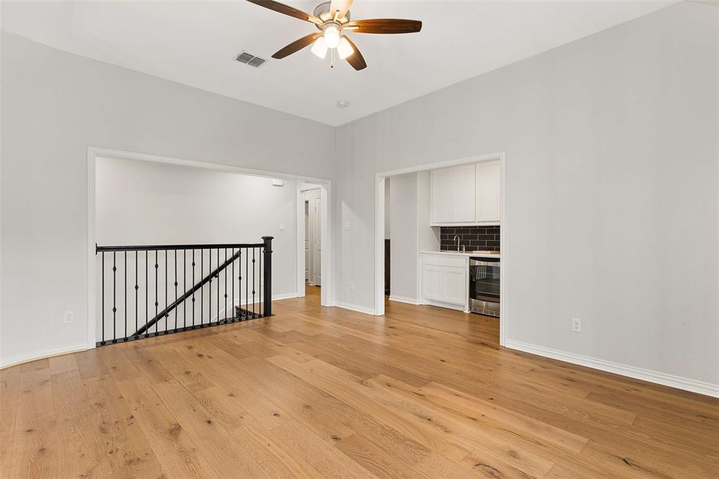 3500 Newport Drive Property Photo 23
