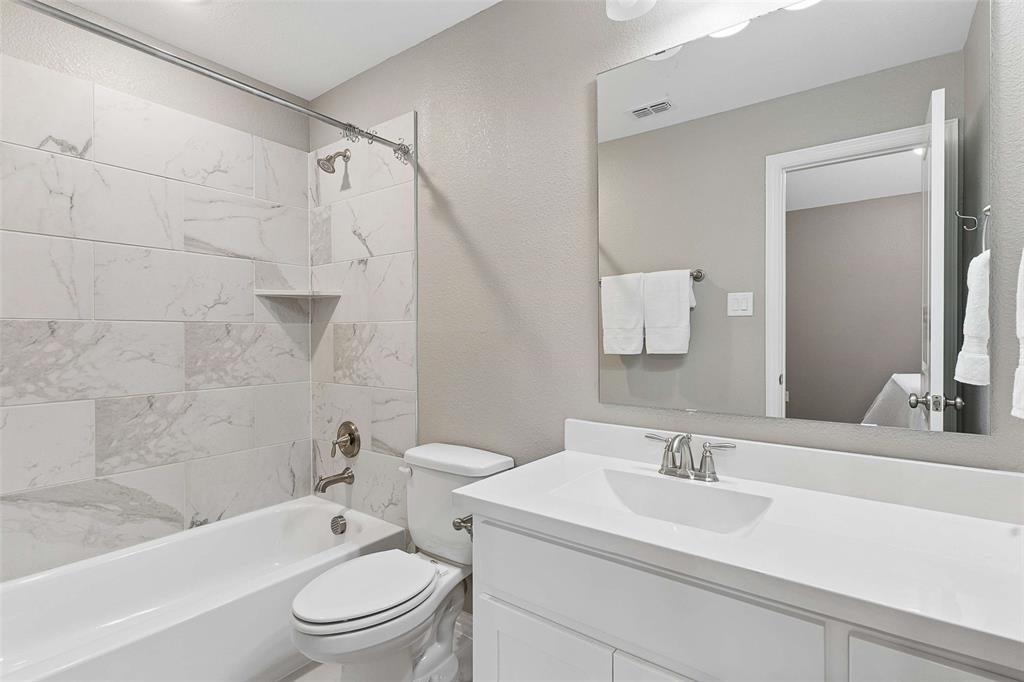 3500 Newport Drive Property Photo 27