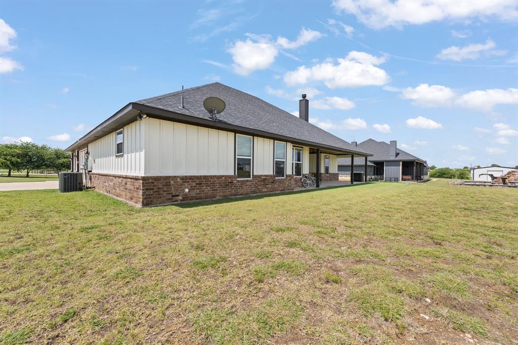 10732 W Fm 4 Property Photo 37
