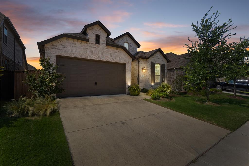 1916 Pelham Drive Property Photo 1