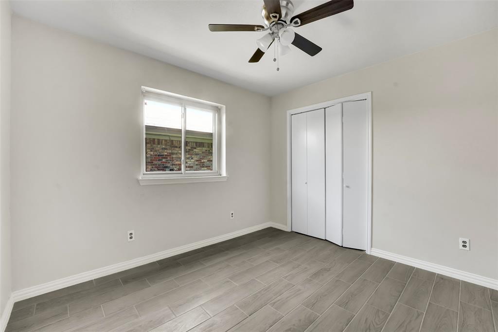 405 S Las Vegas Trail Property Photo 8