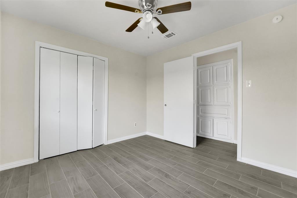 405 S Las Vegas Trail Property Photo 9