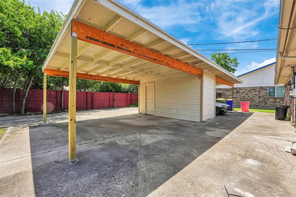 405 S Las Vegas Trail Property Photo 17