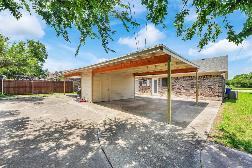 405 S Las Vegas Trail Property Photo 18