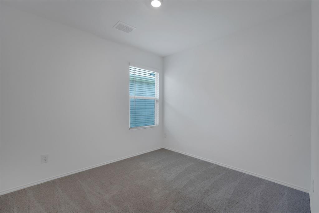 455 Eagle Wind Way Property Photo 11