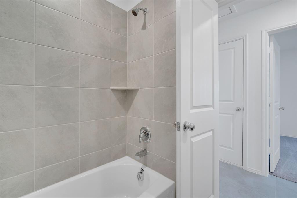 455 Eagle Wind Way Property Photo 14