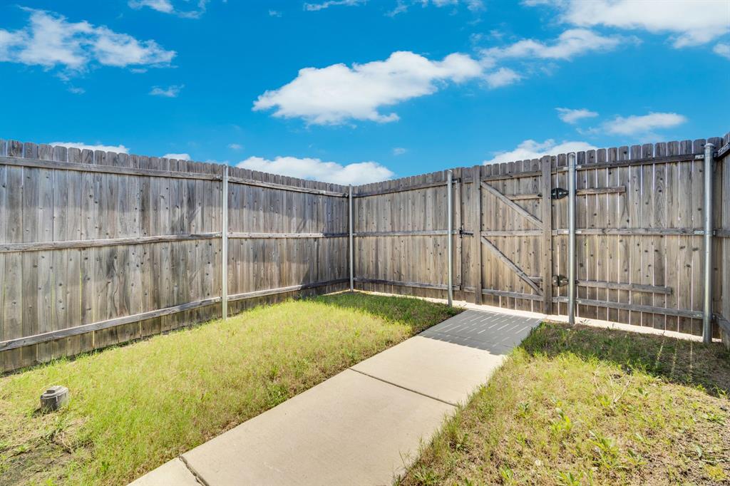 455 Eagle Wind Way Property Photo 17